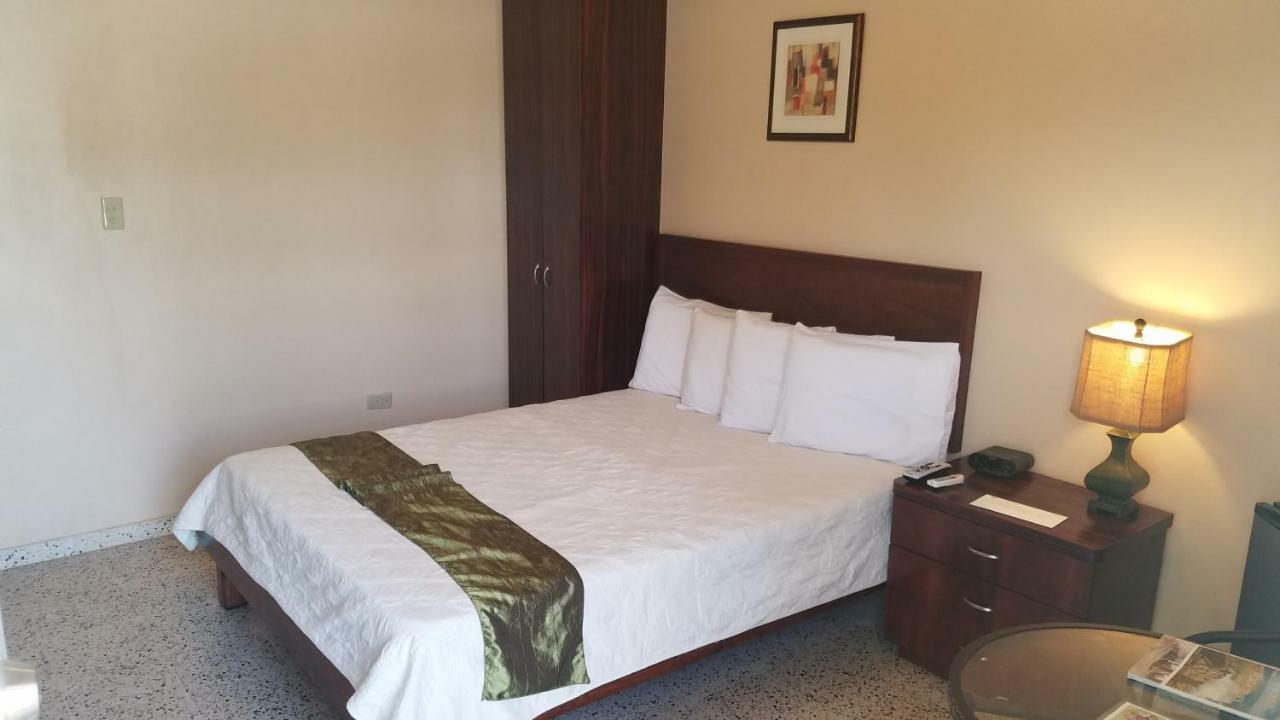 Combate Beach Resort Cabo Rojo Exterior foto